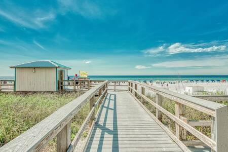 The Oyster By Brightwild-Beachfront Condo Destin Buitenkant foto